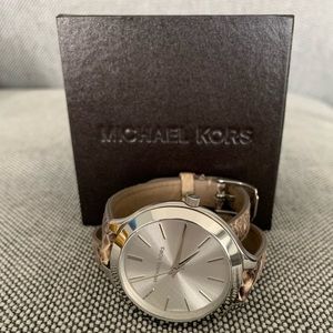 MK leather strap wrap watch (snake print)